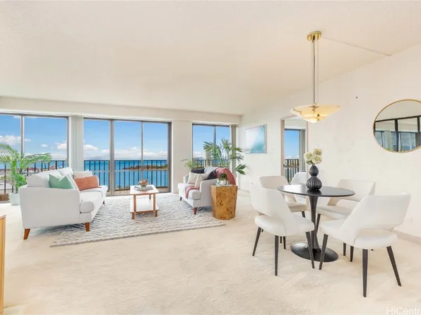 700 Richards St APT 1610, Honolulu, HI 96813