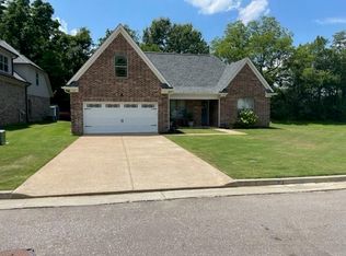 75 Greyson Cv, Oakland, TN 38060