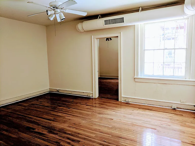 1128 W. Grace St.* — Photo 5