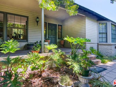 2514 N Benedict Canyon Dr, Beverly Hills, CA, 90210