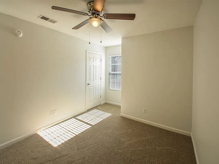 8 Shea Cv — Photo 12