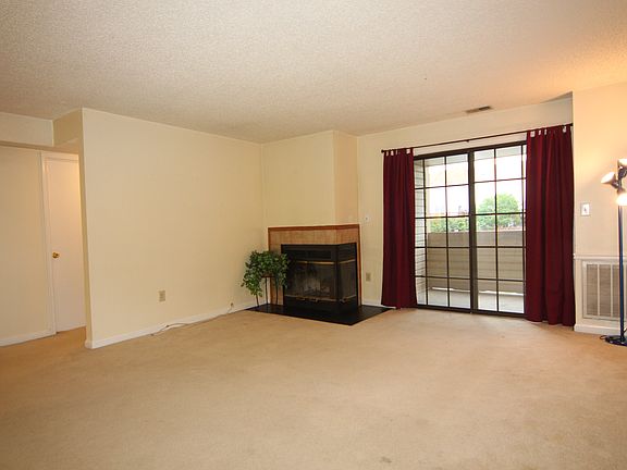 4th image of 6957 Mary Caroline Circle Unit F