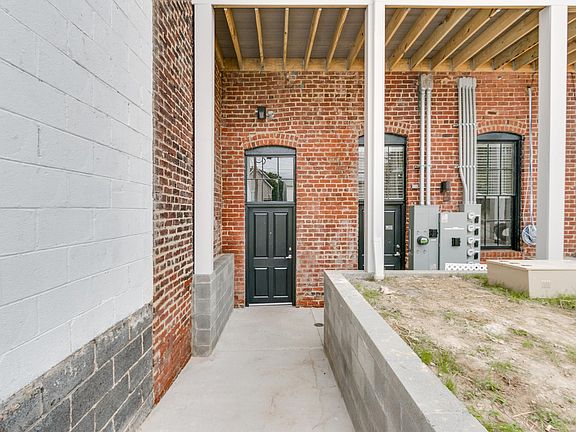 5th image of 1213 Hull St #2B