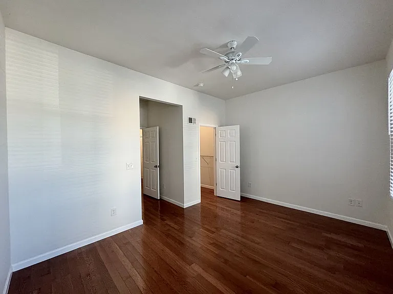 309 Sycamore Street Apartments — Photo 45