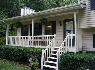 5816 Stonehaven Dr NW, Kennesaw, GA 30152