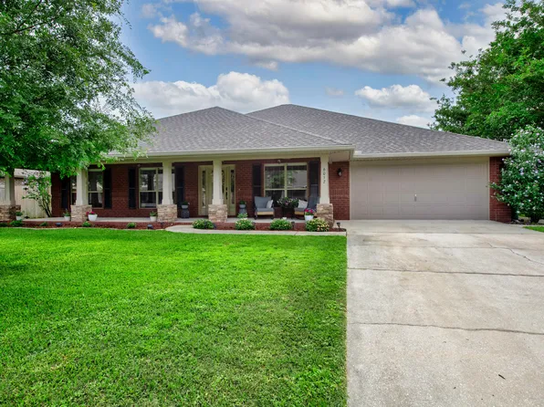 6052 Blair Cir, Gulf Breeze, FL 32563