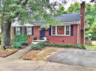 292 Arlington St, Forest City, NC 28043