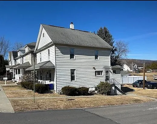 1502 W Locust St #1 — Photo 11