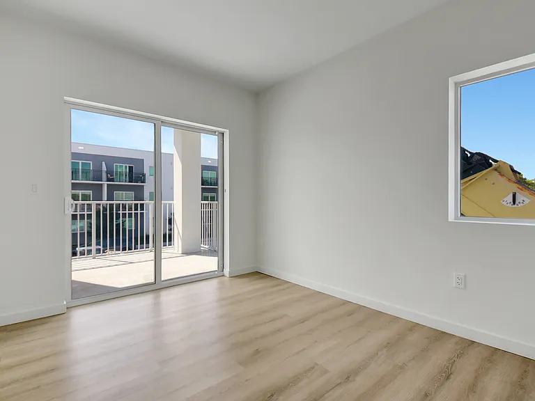 330 Dartmouth Dr #A1 — Photo 5