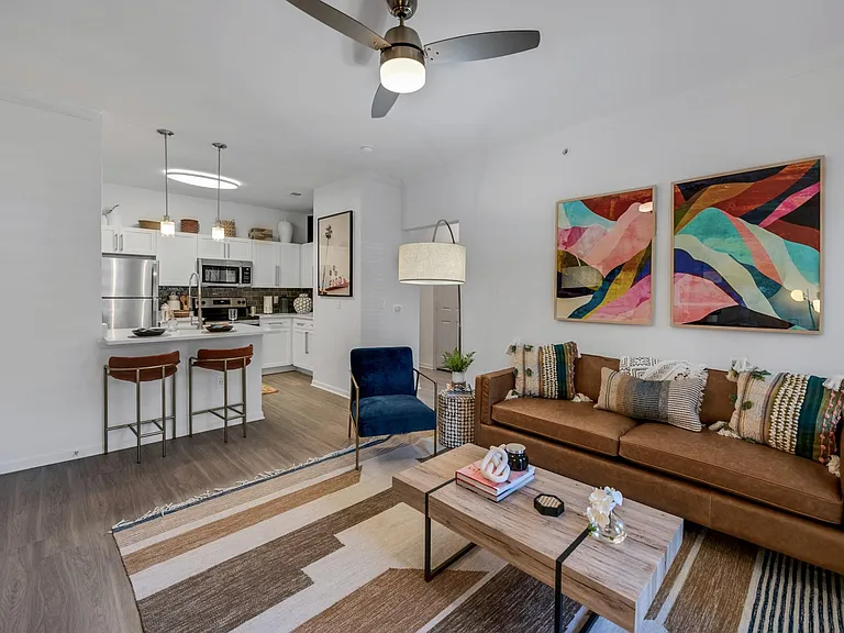 Aventura Clear Creek — Photo 6