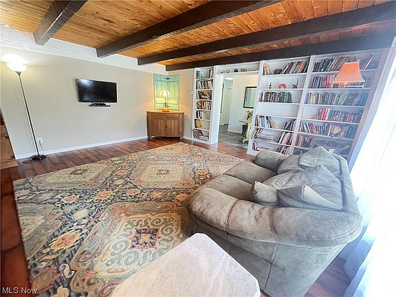 3rd image of 12132 Parker Dr