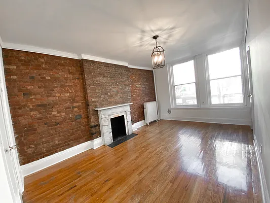 Rented by Bien Realty Ltd | media 10