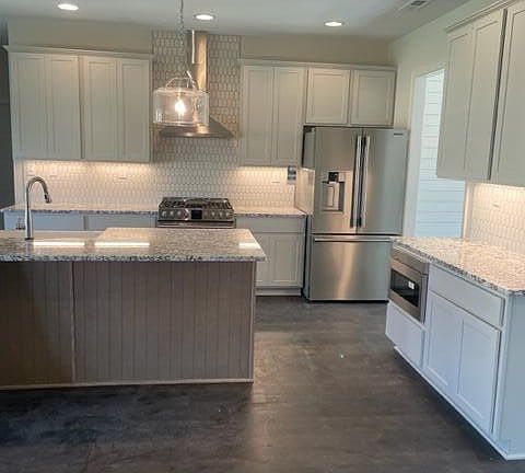 2nd image of 1120 Snowy Peak Ln