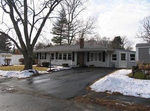 2nd image of 69 Annmarie Dr