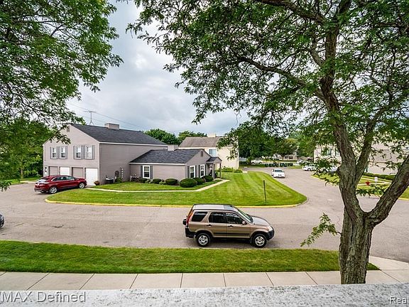 5th image of 2997 Maplewood Ct