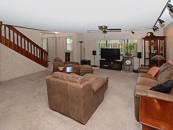 5th image of 5020 S University Dr