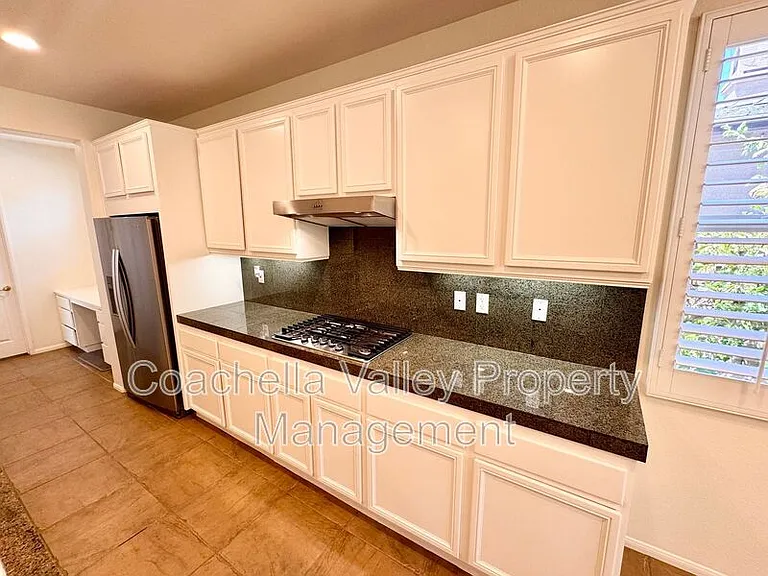 138 Shoreline Dr — Photo 15