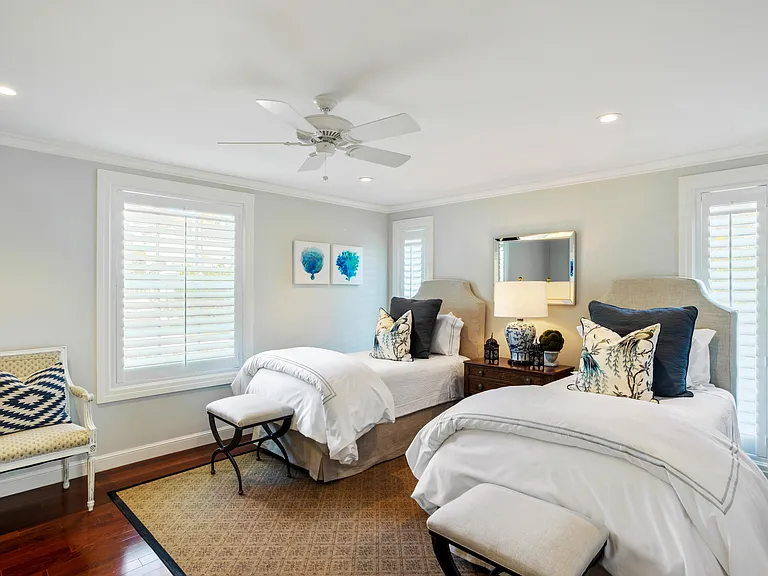 327 Arabian Rd — Photo 16