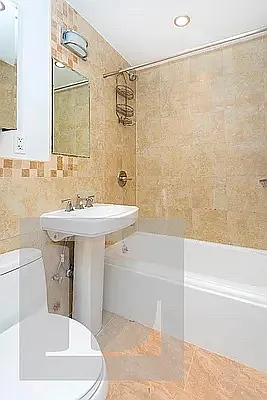 Rented by Living New York | media 7