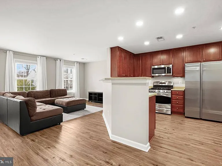 11214 Wortham Crest Cir — Photo 23
