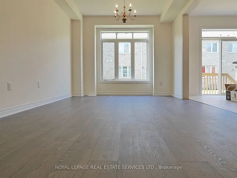 103 Huguenot Rd — Photo 6