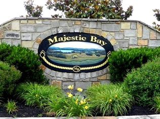 Majestic Bay #79, Dandridge, TN 37725