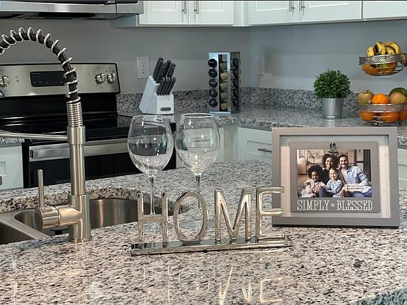 4th image of 465 Marion Oaks Golf Way