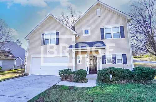104 Hampshire Dr Photo 1