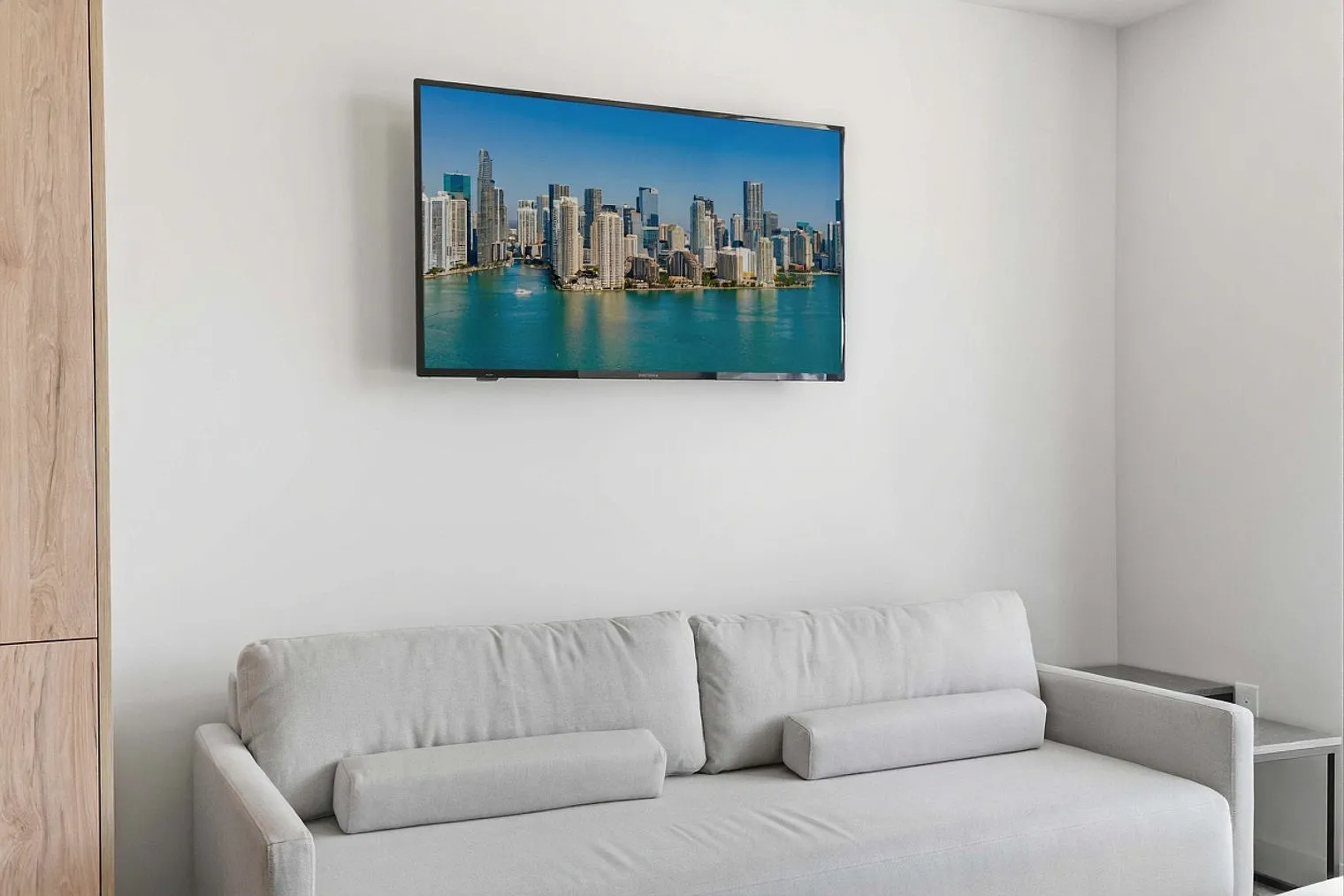 Studio, 1.0 bath, 398 sqft, $2,442 — Photo 1
