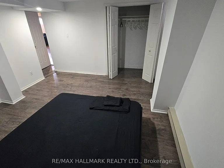 40 Brookmill Dr #LOWER LEVEL — Photo 25