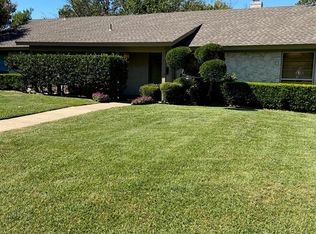 6200 Lake Way, Fort Worth, TX 76180