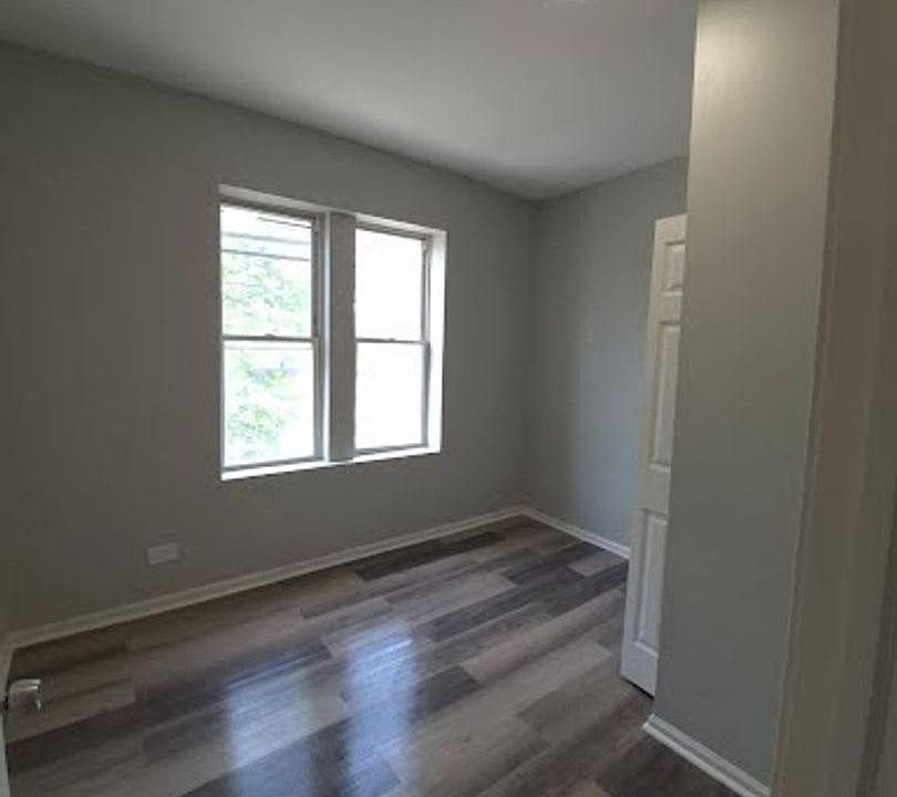 2nd image of 1252 S Karlov Ave #1B