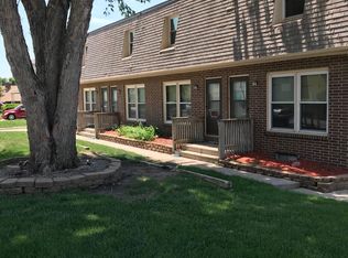 3835 Keith Cir, Lincoln, NE 68521