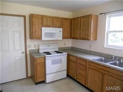 3rd image of 90 N Camelot Dr
