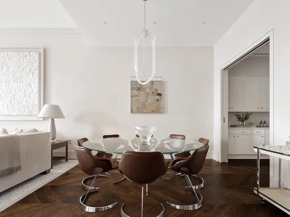 212 West 18th Street image 4 of 16