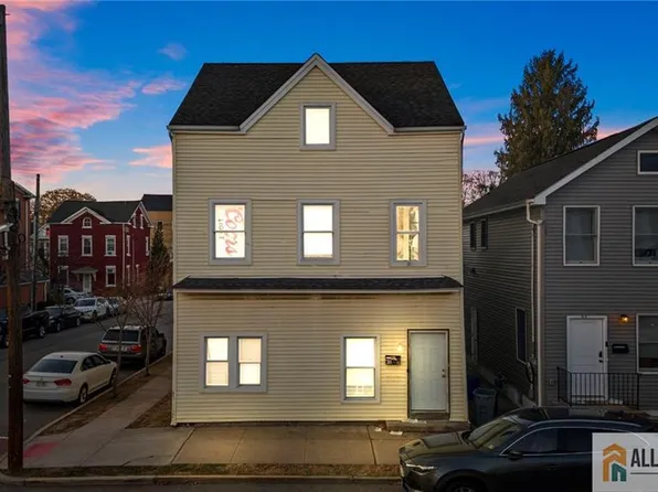 31 Stone St, New Brunswick, NJ 08901