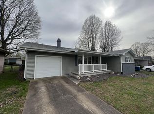 1452 E Broadmoor St, Springfield, MO 65804