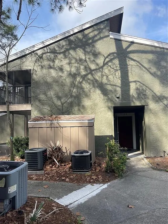1 bed, 1.0 bath, 591 sqft, $1,250 — Photo 1