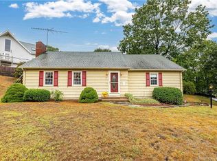 73 Myrtle St, Shelton, CT 06484