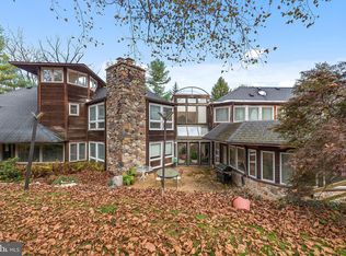 655 W Matsonford Rd, Villanova, PA 19085