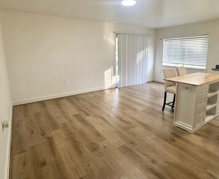 113 Medicine Rock — Photo 1