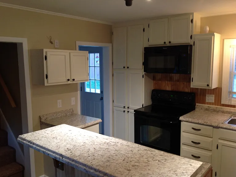 829 Crow Hill Rd — Photo 5
