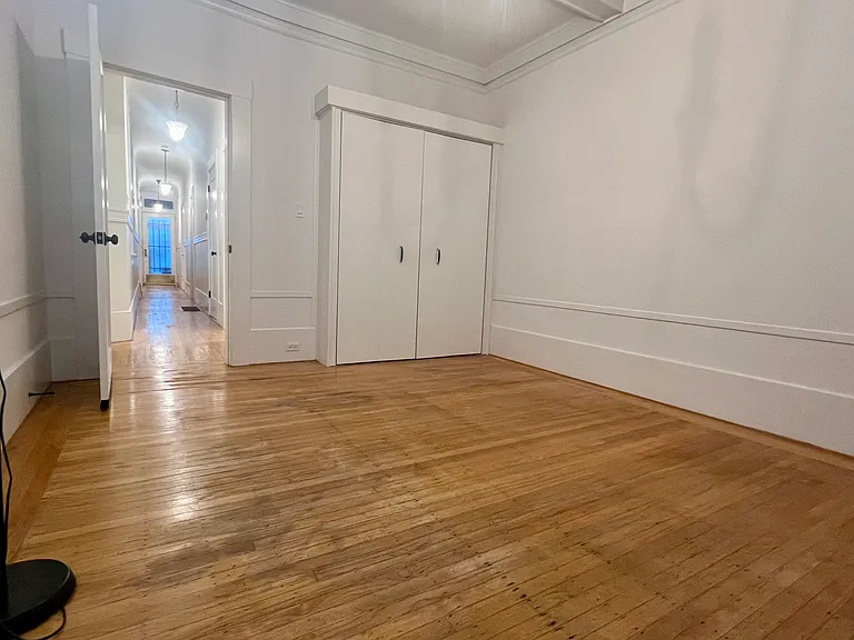 3. Bedroom unfurnished
