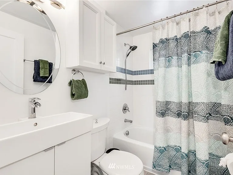 7734 31st Ave SW — Photo 10