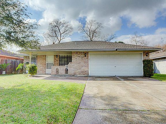 2nd image of 10563 Keeneland Ln