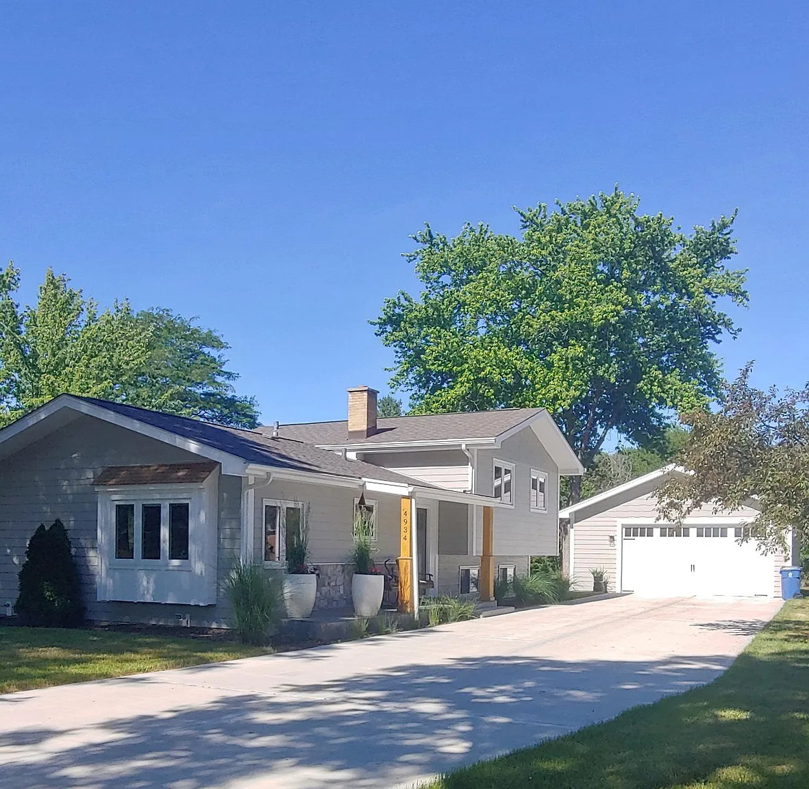 4934 Woodward Ave photo 1