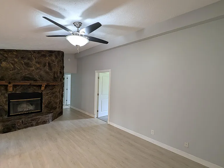 10173 150th Ct N — Photo 15