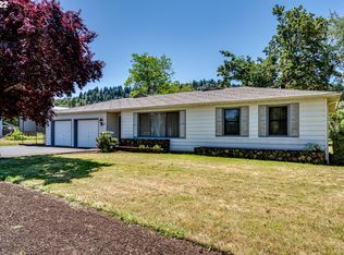 49 Thomas Ln, Cottage Grove, OR 97424