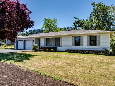 49 Thomas Ln, Cottage Grove, OR, 97424