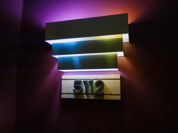 7631 Edinborough Way APT 5112, Edina, MN 55435